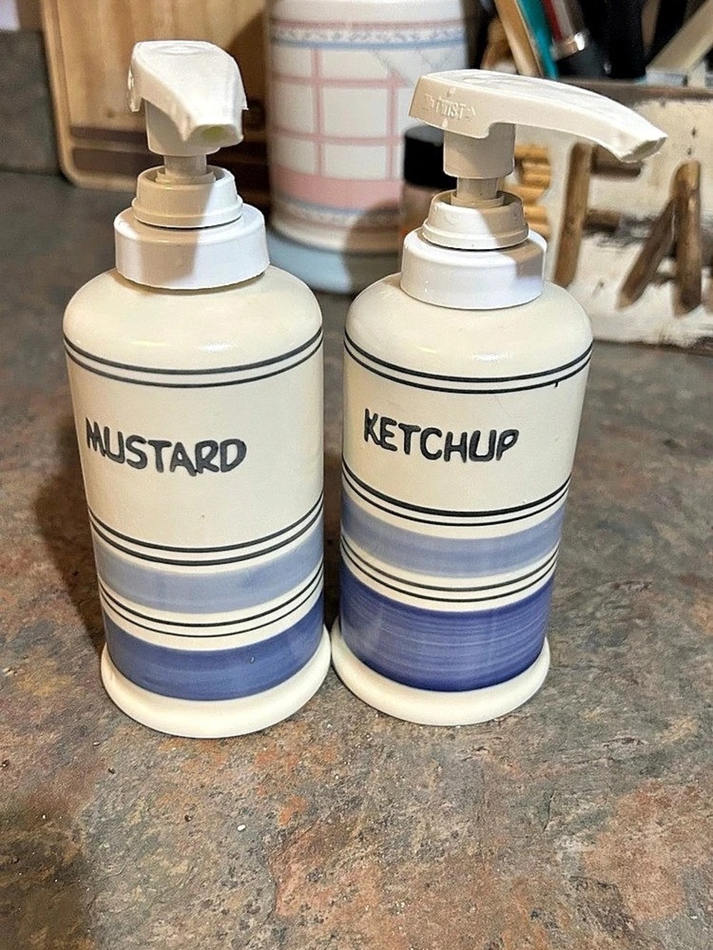 The Rio Ketchup Mustard Dispenser by Pfaltzgraff